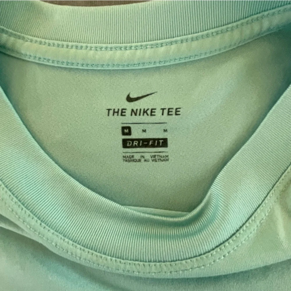 Nike Women's Aqua Short Sleeve Dri-Fit Tee